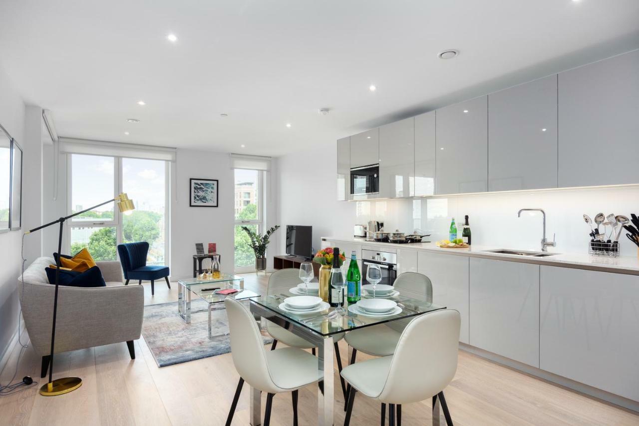 Two Bedroom Serviced Apartment With Balcony In Weymouth Building, Deacon Street London Exterior photo